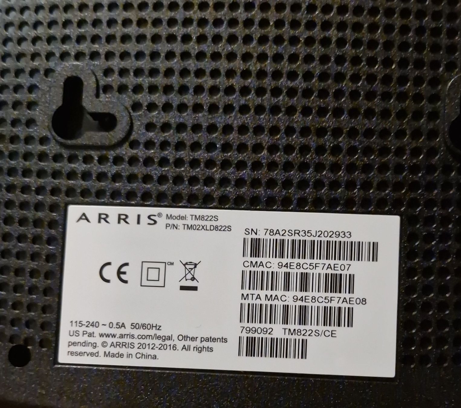 Laufwerke & Adapter: Modem câble Arris TM822S, état neuf – Neu (gemäss Beschreibung) aus Stallikon von Schneeule 1