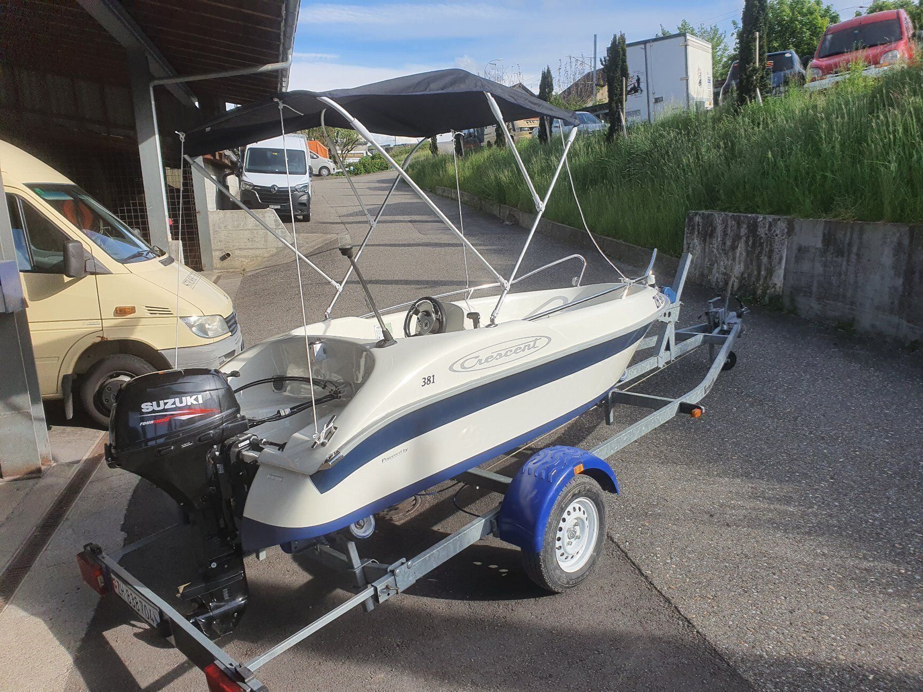 Crescent Barche: Motorboot 20PS.plus Trailer zu verkaufen. – Usato da Hallwil venduto da Dracco 3