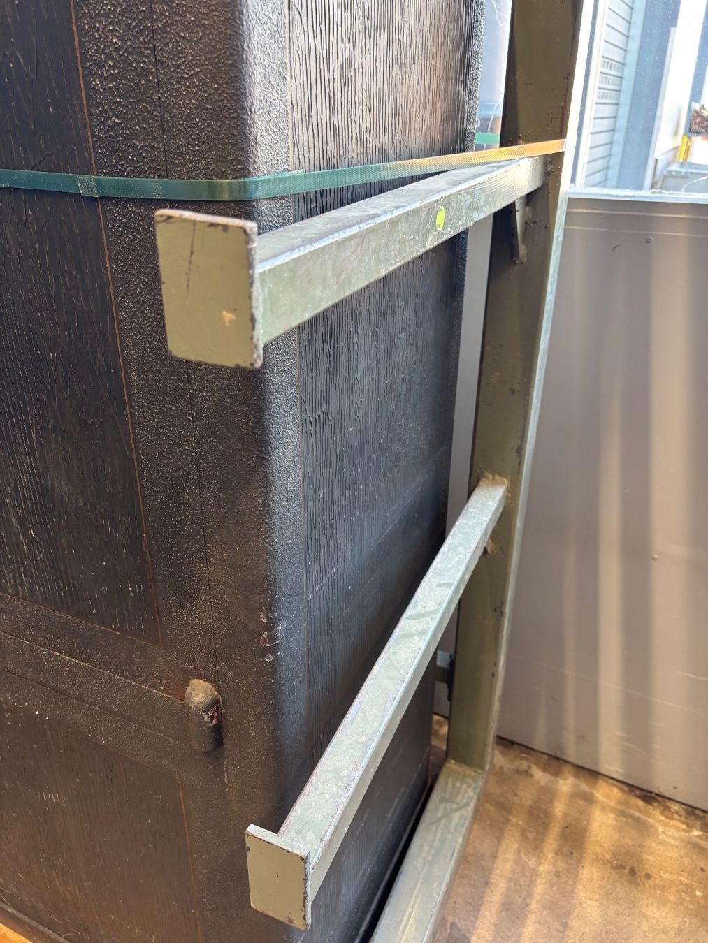 Regale: Massives, stabiles Kragarmregal ca. 208cm hoch – Gebraucht aus Winterthur von ReUse_Baumarkt 4
