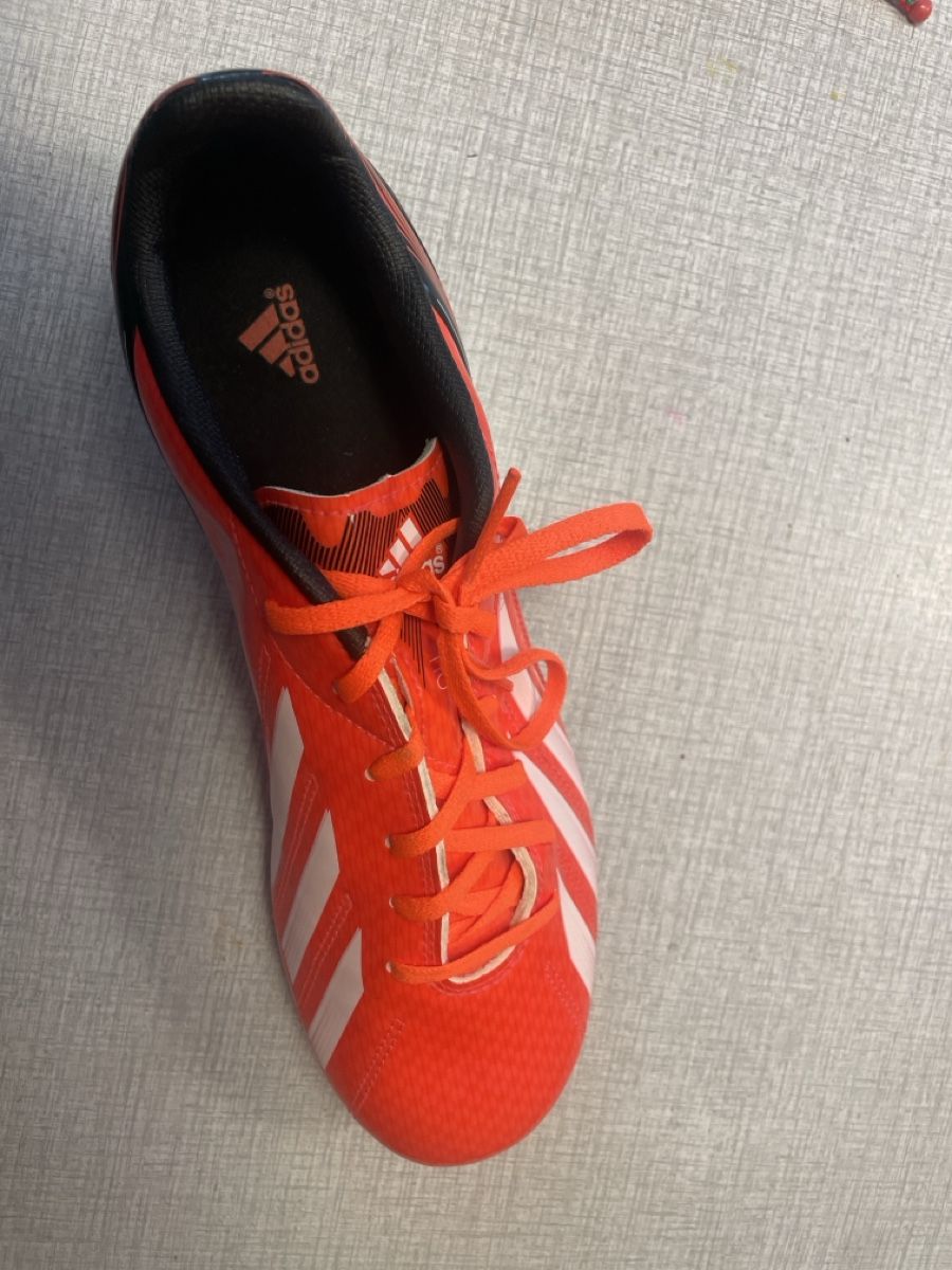 Adidas Herrenschuhe: Classic Adidas Fussballschuh – Neu (gemäss Beschreibung) aus Erstfeld von blm34 1
