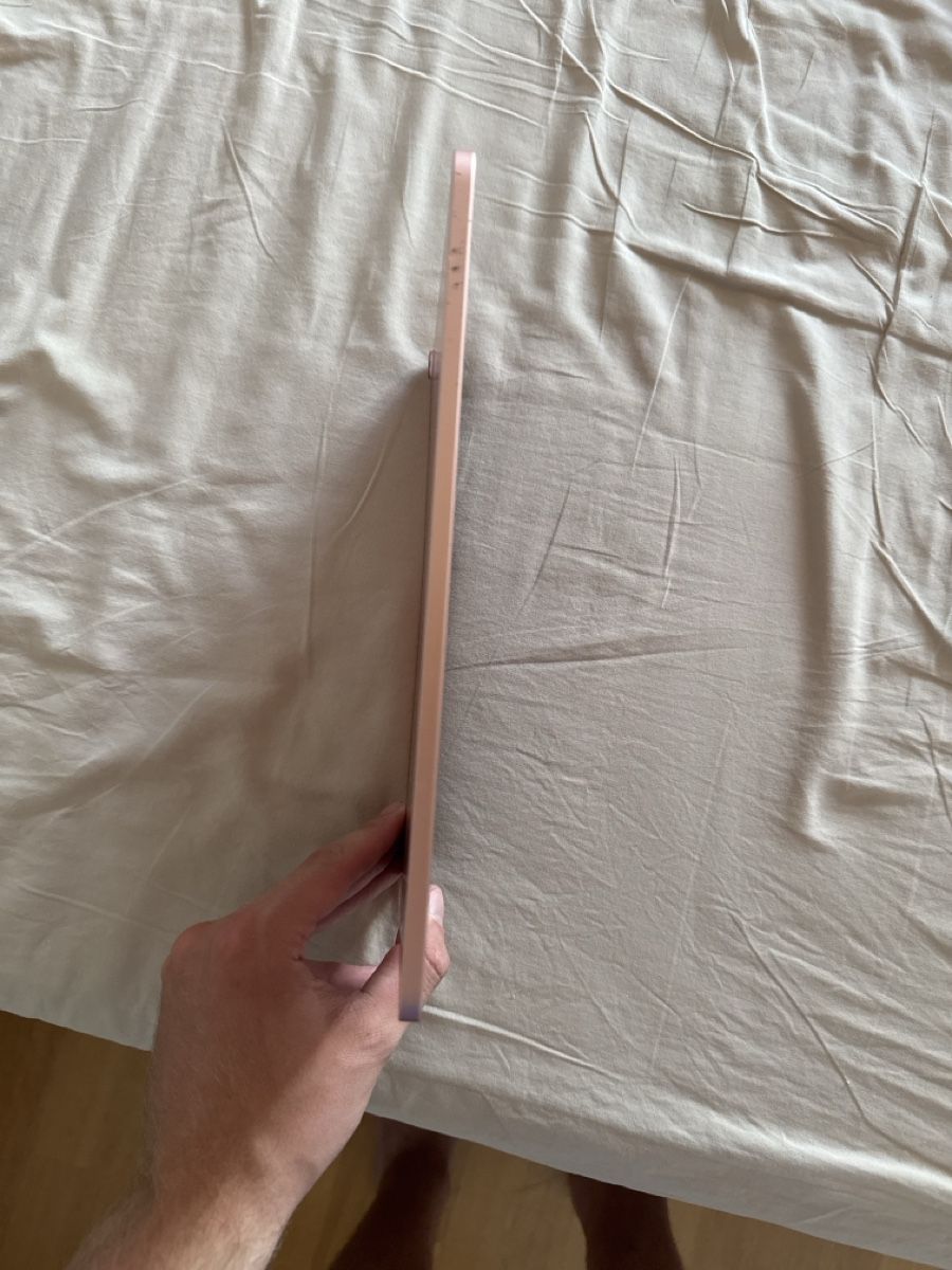 Apple Tablet PC: Apple iPad Air 4. Gen 256GB  – Usato da Olten venduto da HoYa01 3