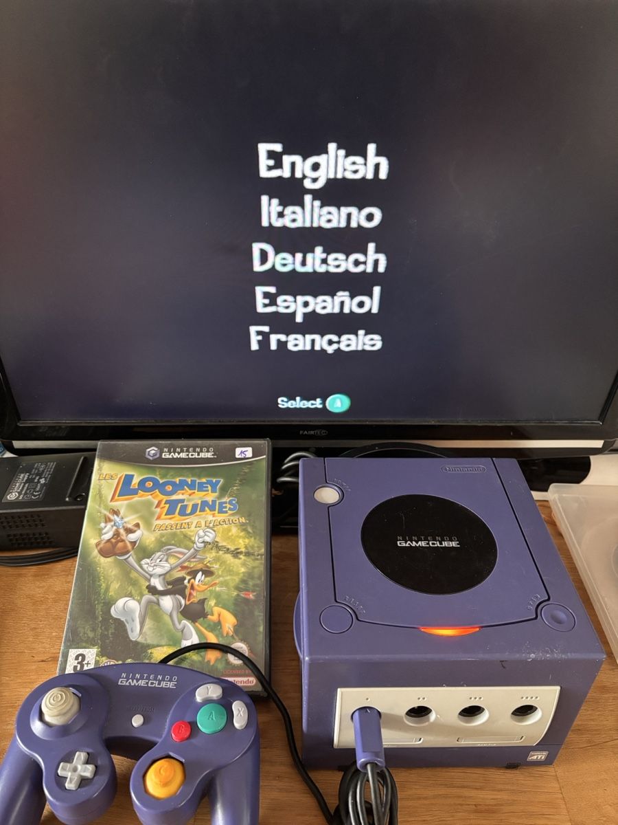 Nintendo Console: Nintendo GameCube Looney Tunes Set – Usato da Zürich venduto da hiddentreasures_zh