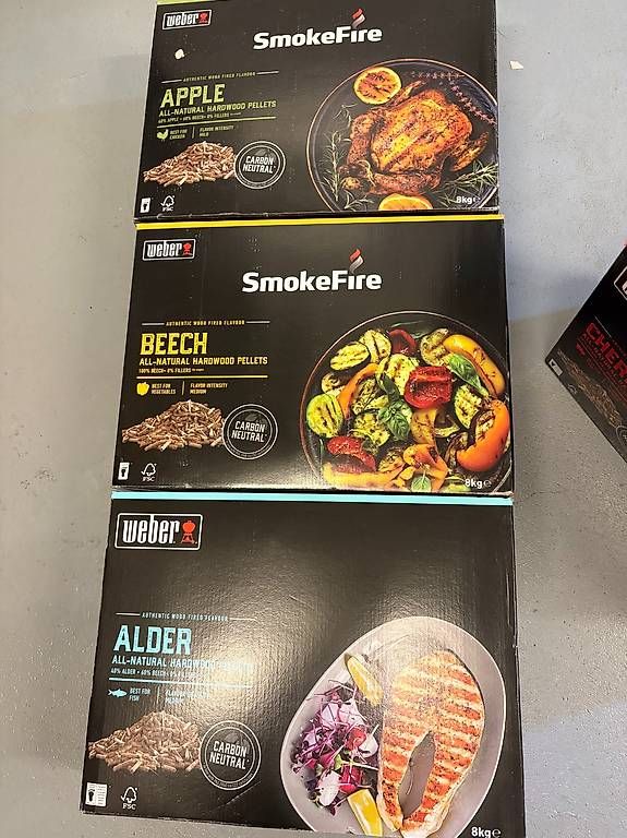 Griglie: Weber SmokeFire Pellets  Apple, Beech, Alder  NEU & OVP – Nuovo e nell'imballaggio originale da Löhningen venduto da thorstenm