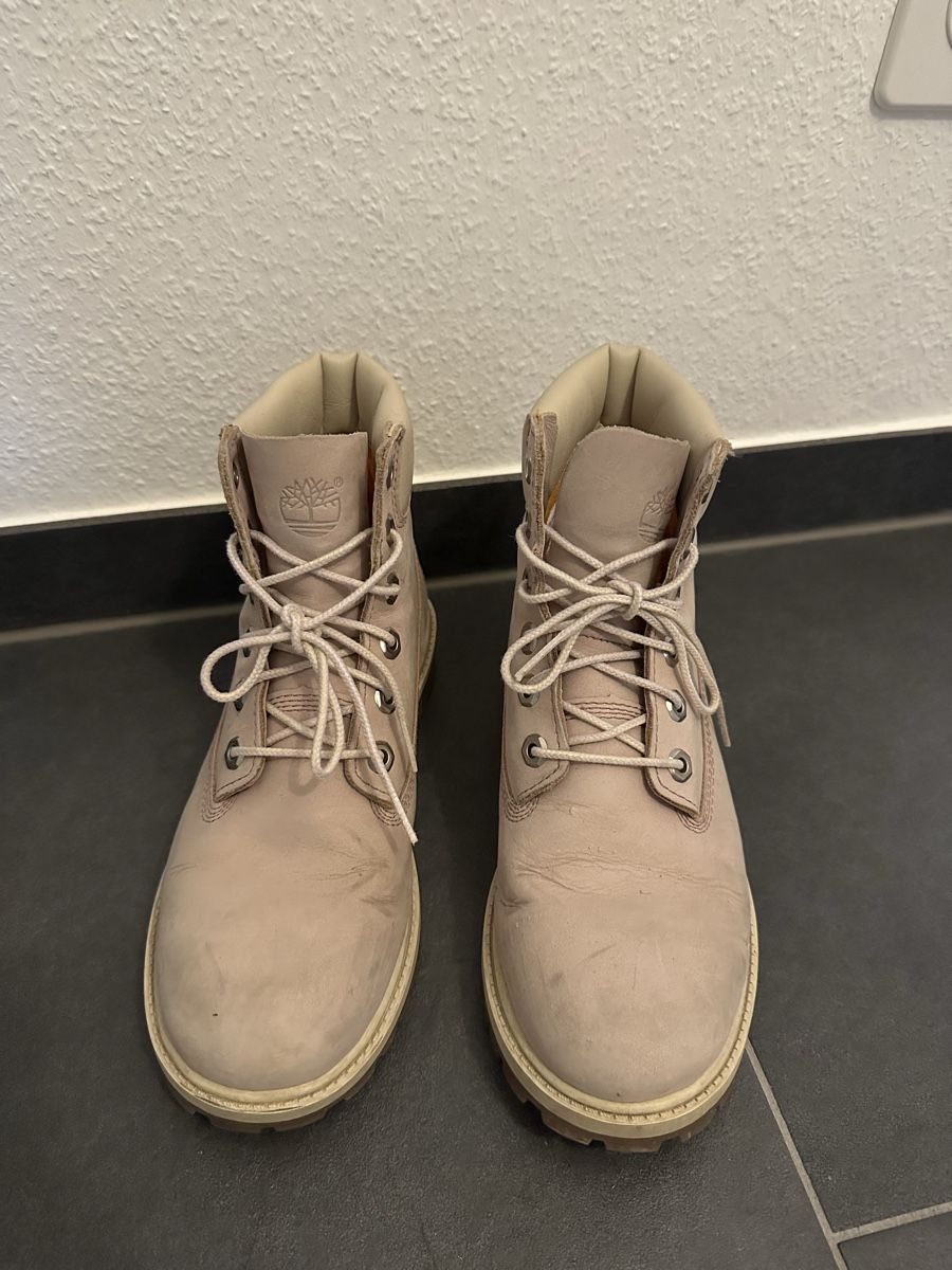 Timberland Chaussures hommes: Timberland Boots in rosa  – D'occasion à Basel par jane_2h95 2