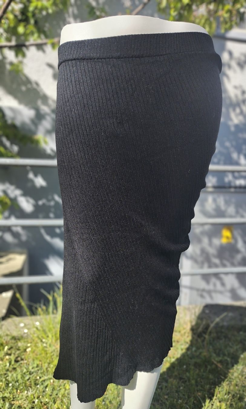 Gonne: Damen Rock schwarz, Gr.XS – Usato da STEFFISBURG venduto da Sumerstorm