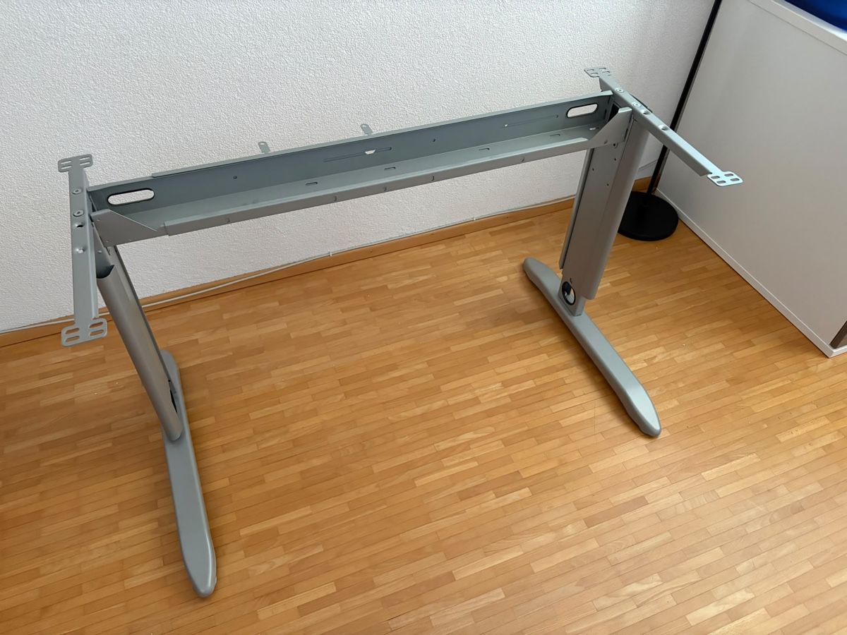 Schreibtische: Bürotisch  – Gebraucht aus Stäfa von KarinSi 4