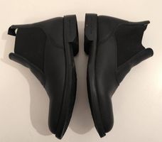 Decathlon Chelsea Boots New Classic One Black Gr. 39.