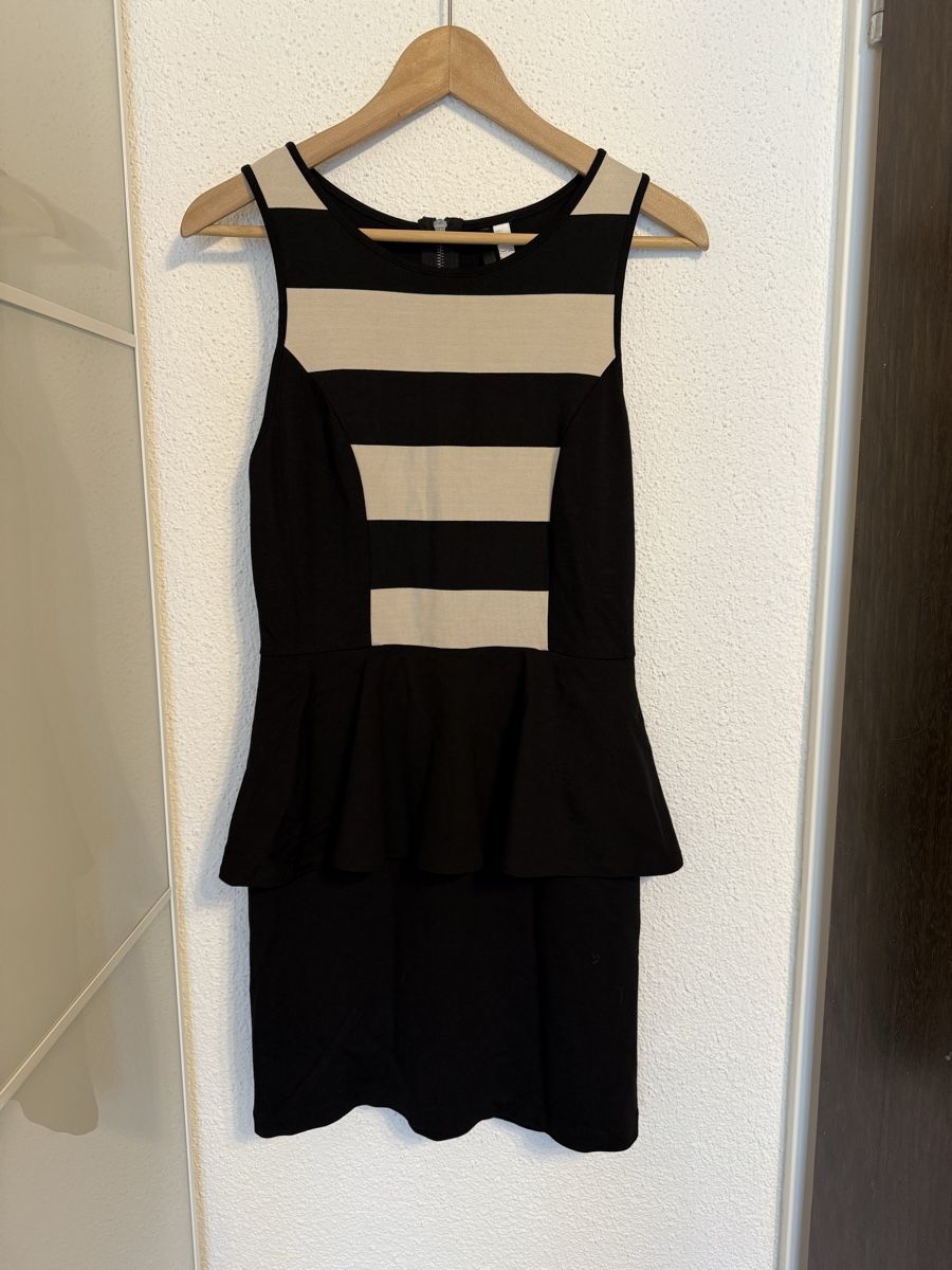 Vestiti: Neuwertiges, gestreiftes Kensie Kleid, S, Schwarz/Beige – Usato da Udligenswil venduto da mp9_f7jr