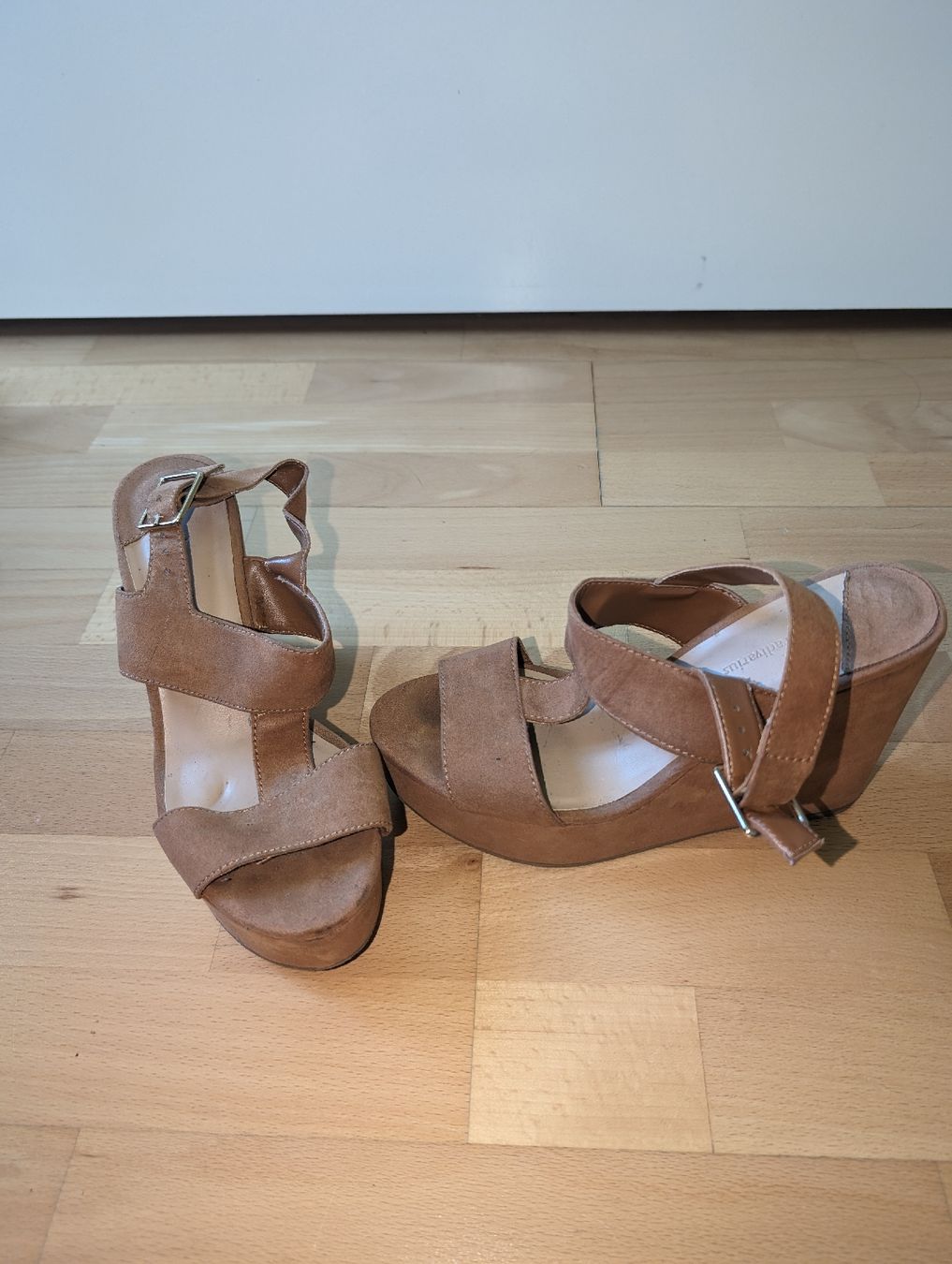Scarpe da donna: Schuhe – Nuovo (secondo la descrizione) da Wallisellen venduto da sca97 1