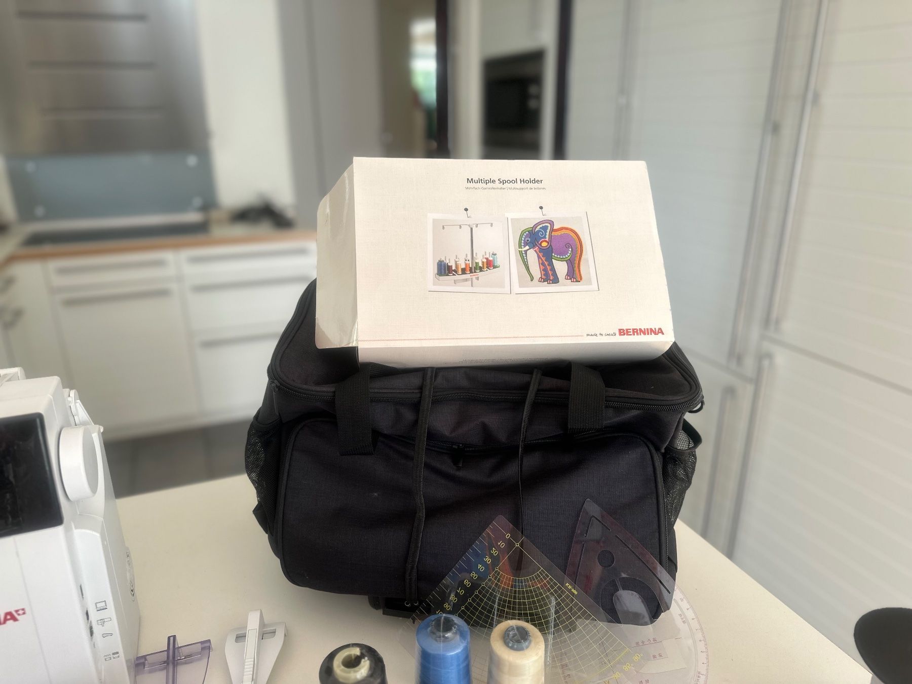 Bernina Nähmaschinen: BERNINA 580 MIT STICK MODUL – Gebraucht aus Bottighofen von M.O.L 3