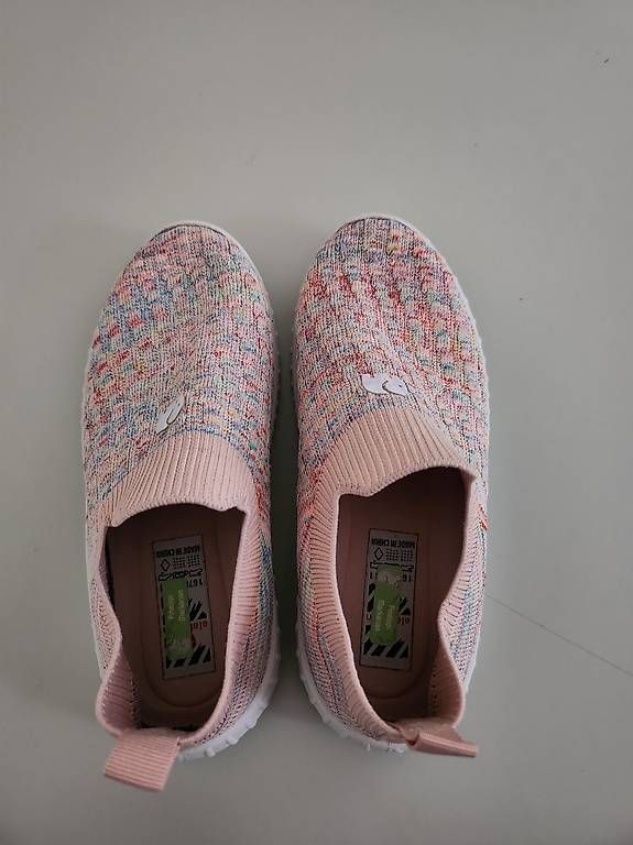 Scarpe per ragazze: Finken Mädchen Elefant – Usato da Zürich venduto da Rose_Marie