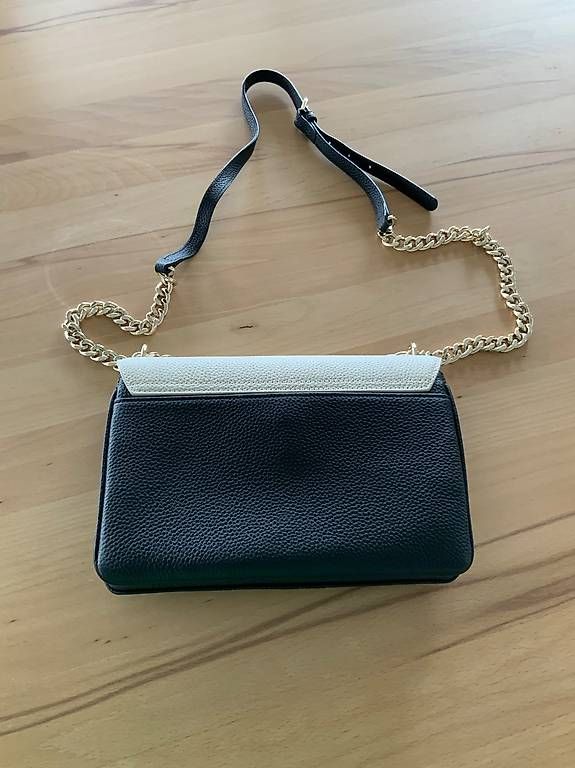 Borse da donna: Handtasche von Aigner – Nuovo e nell'imballaggio originale da Wil SG venduto da ell_zj57 1