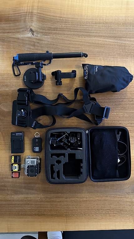 Gopro Action Cam: GoPro Hero 3 inkl. Chesty – Usato da Luzern venduto da Faebsen