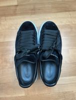Alexander McQueen Sneakers Black Suede Size 36 Used