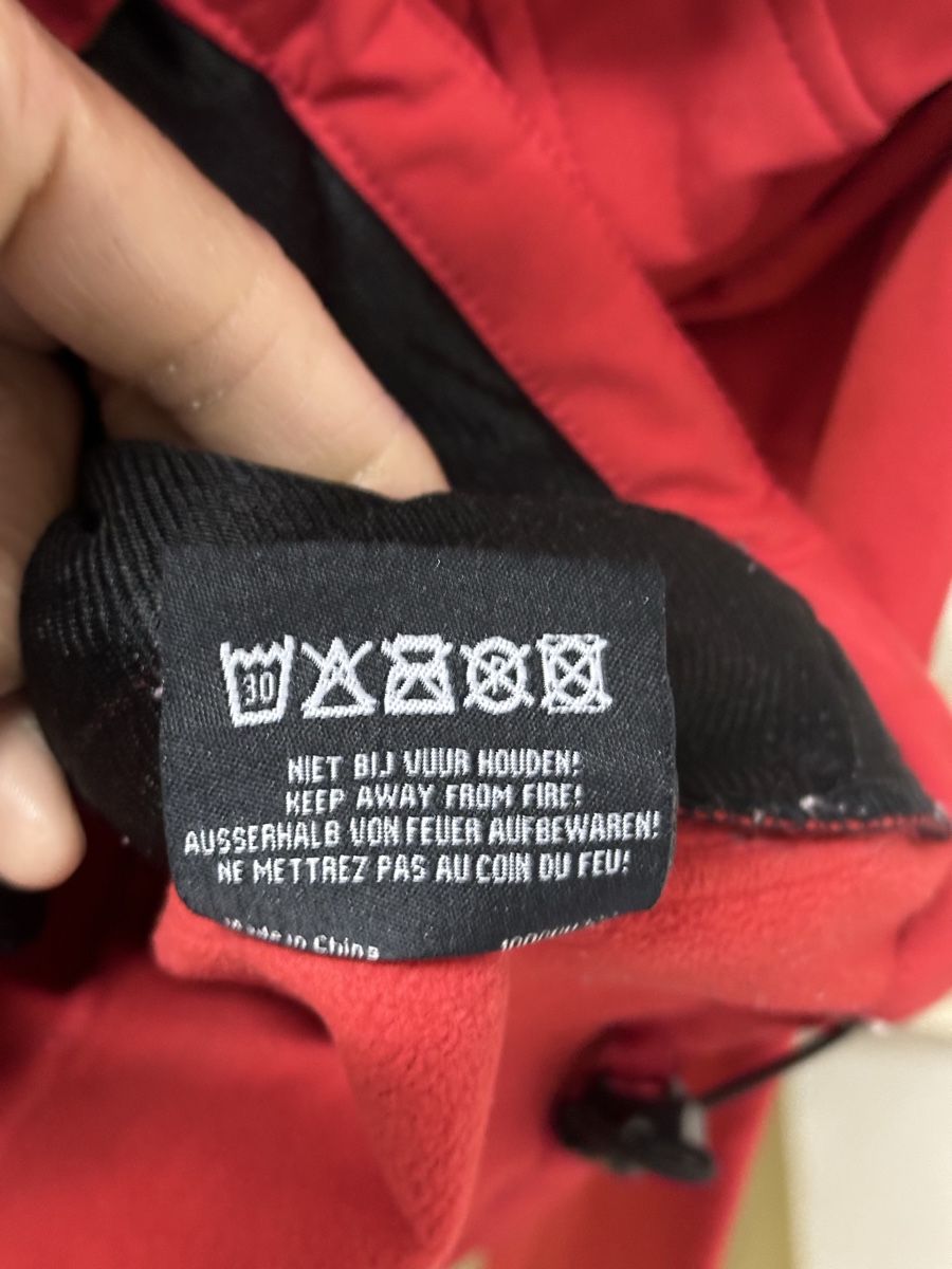 Jacken: AVENTO rot damejacke grösse 38 – Gebraucht aus Thun von jeff070 5