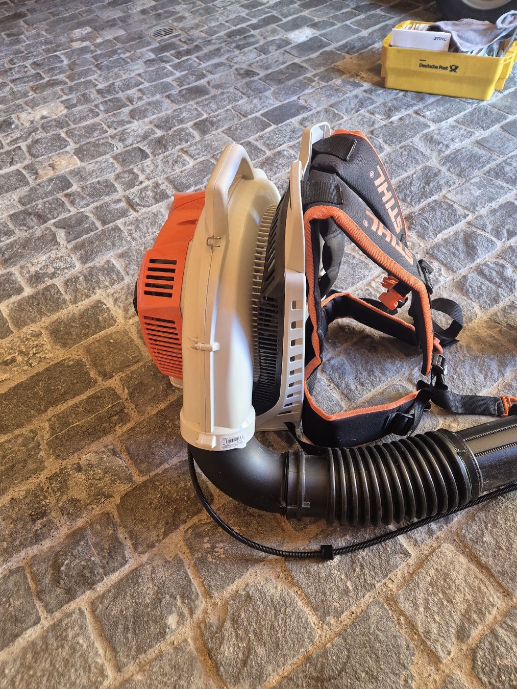 Stihl Soffiatori & Aspiratori per foglie: Stihl BR 800 C Laubbläser – Nuovo (secondo la descrizione) da St. Gallen venduto da ammann83 3