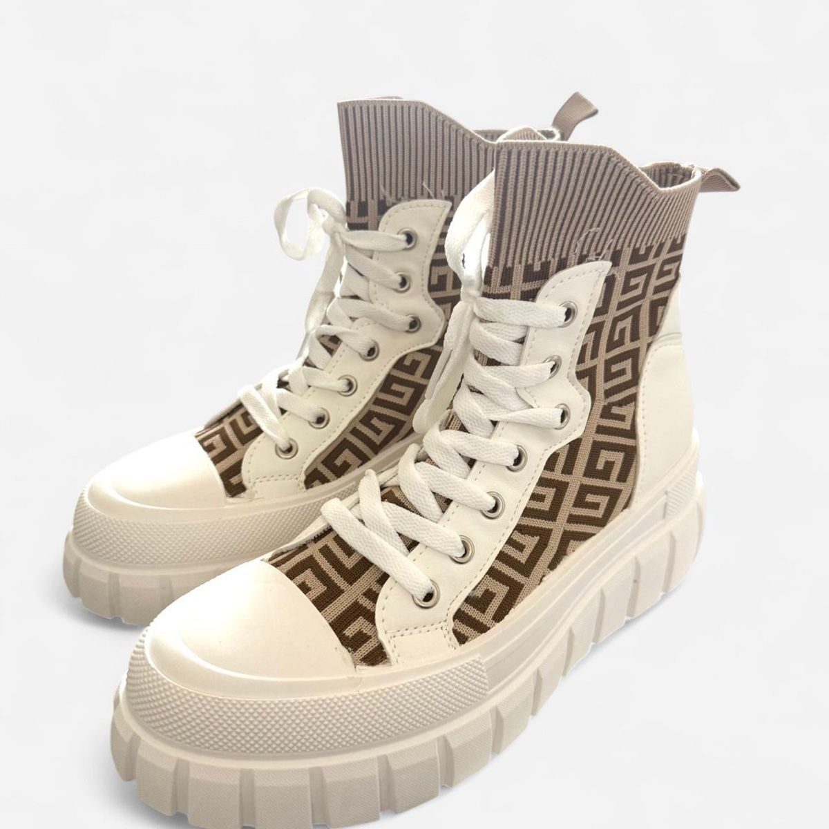 Scarpe da donna: Chunky Cream Brown Sneakers Boots – Nuovo e nell'imballaggio originale da Basel venduto da 1moonstar 1