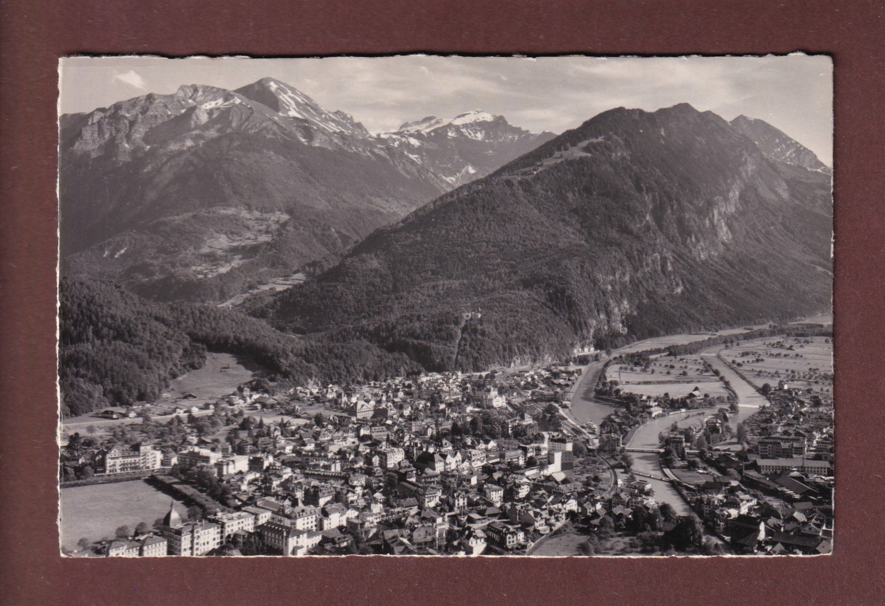 Ansichtskarten: INTERLAKEN - Teilansicht – Gebraucht aus Pully von nicecards-shop