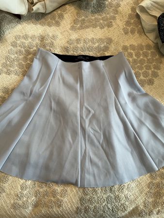 Bershka Mini Rock, hellblau, Gr. M - Perfekt  für den Sommer