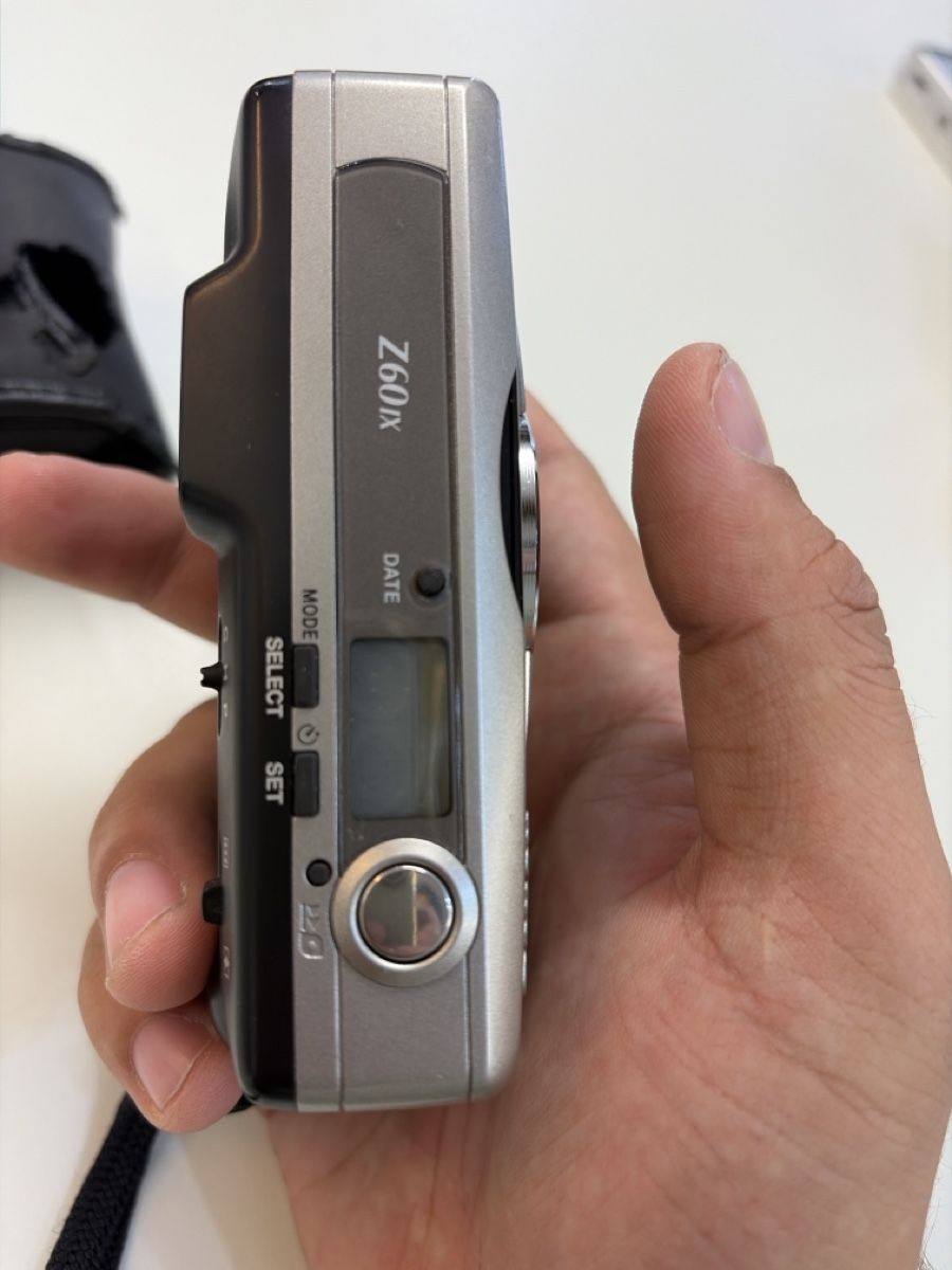 Canon Kamera: Canon Kamera  – Gebraucht aus Füllinsdorf von Rollex 4