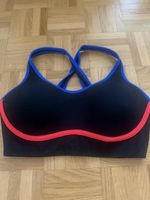 Under Armour Sport BH, Grösse S, neuwertig und bequem!