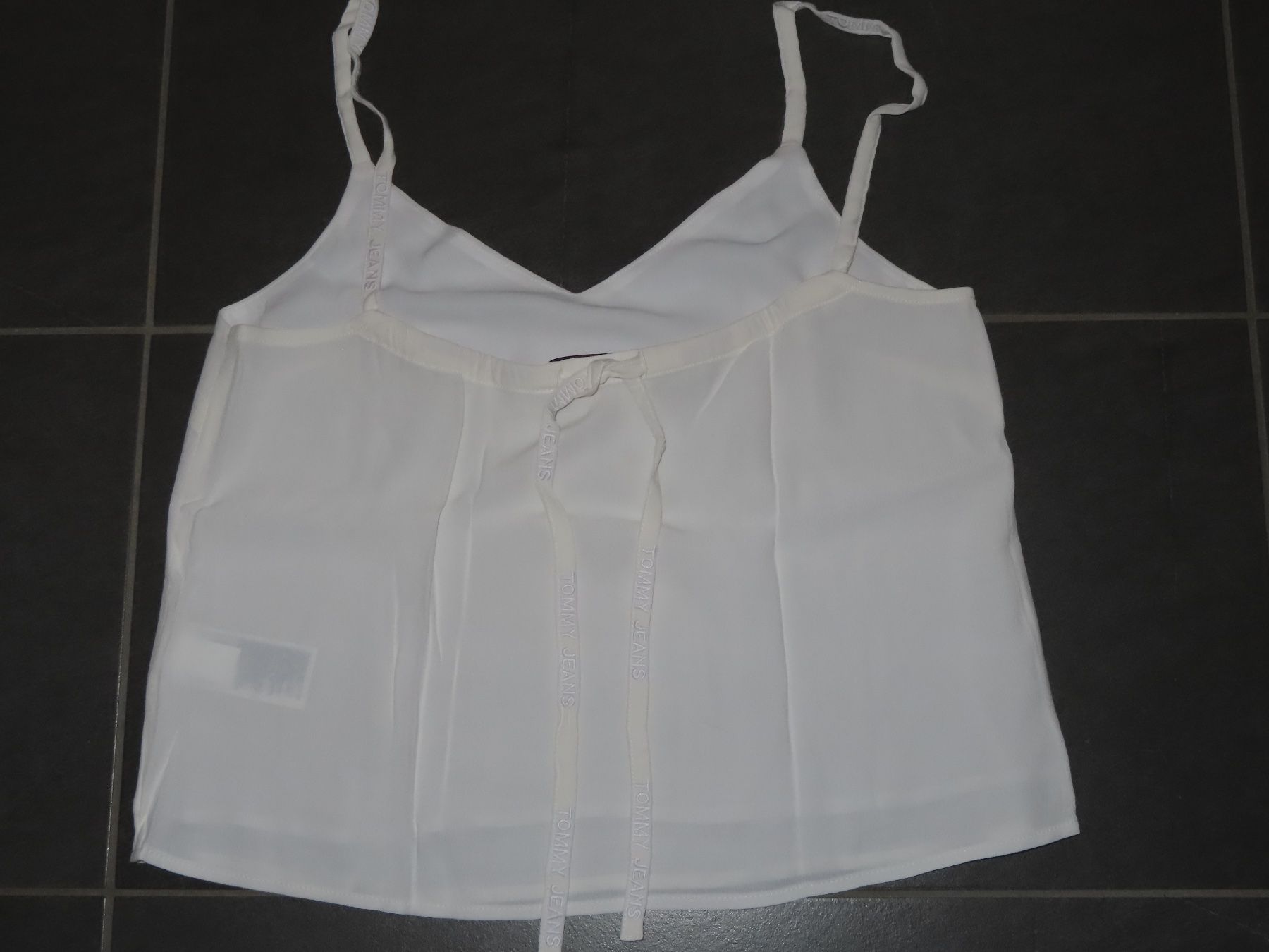 Tommy Hilfiger Top: TOMMY HILFIGER herziges Top weiss Gr.S ***NEU*** – Nuovo (secondo la descrizione) da Wallenried venduto da Asyano
