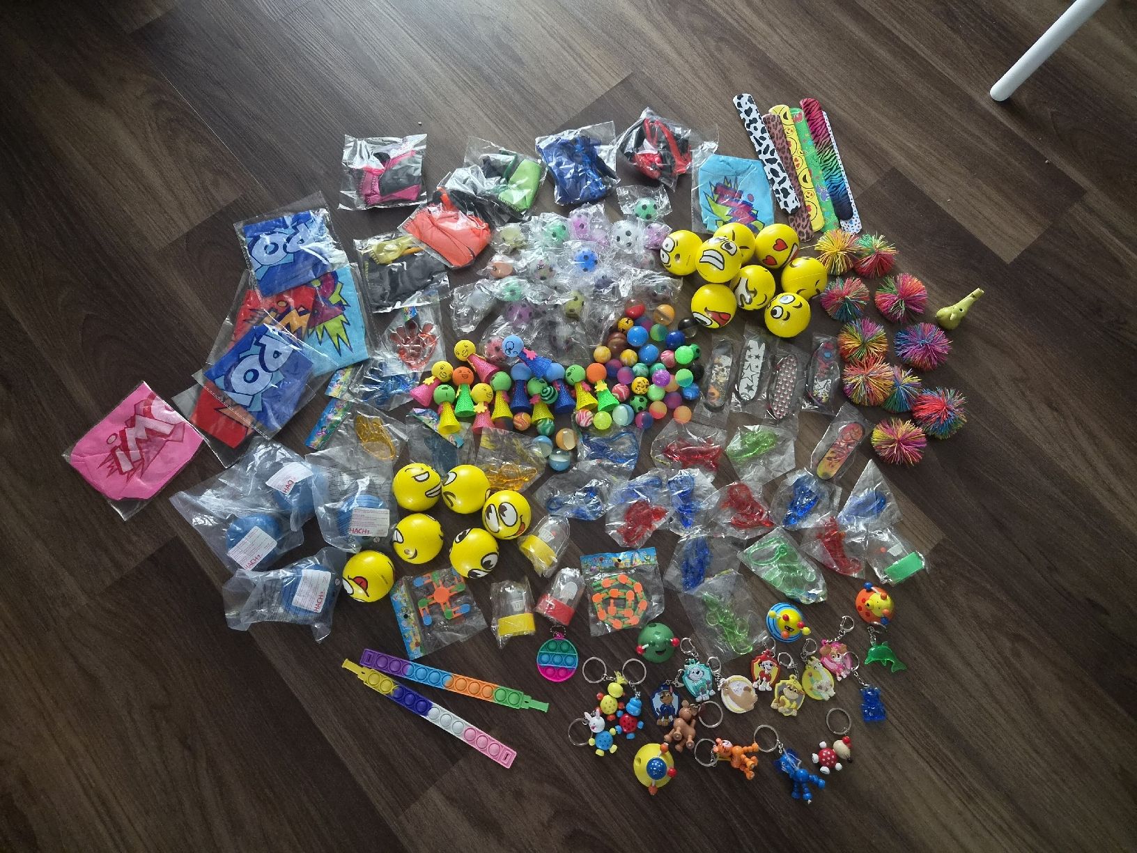 Giocattoli: Kindergeburtstag Mitgebsel Mega Set NEU – Nuovo (secondo la descrizione) da Altishofen venduto da tammy05