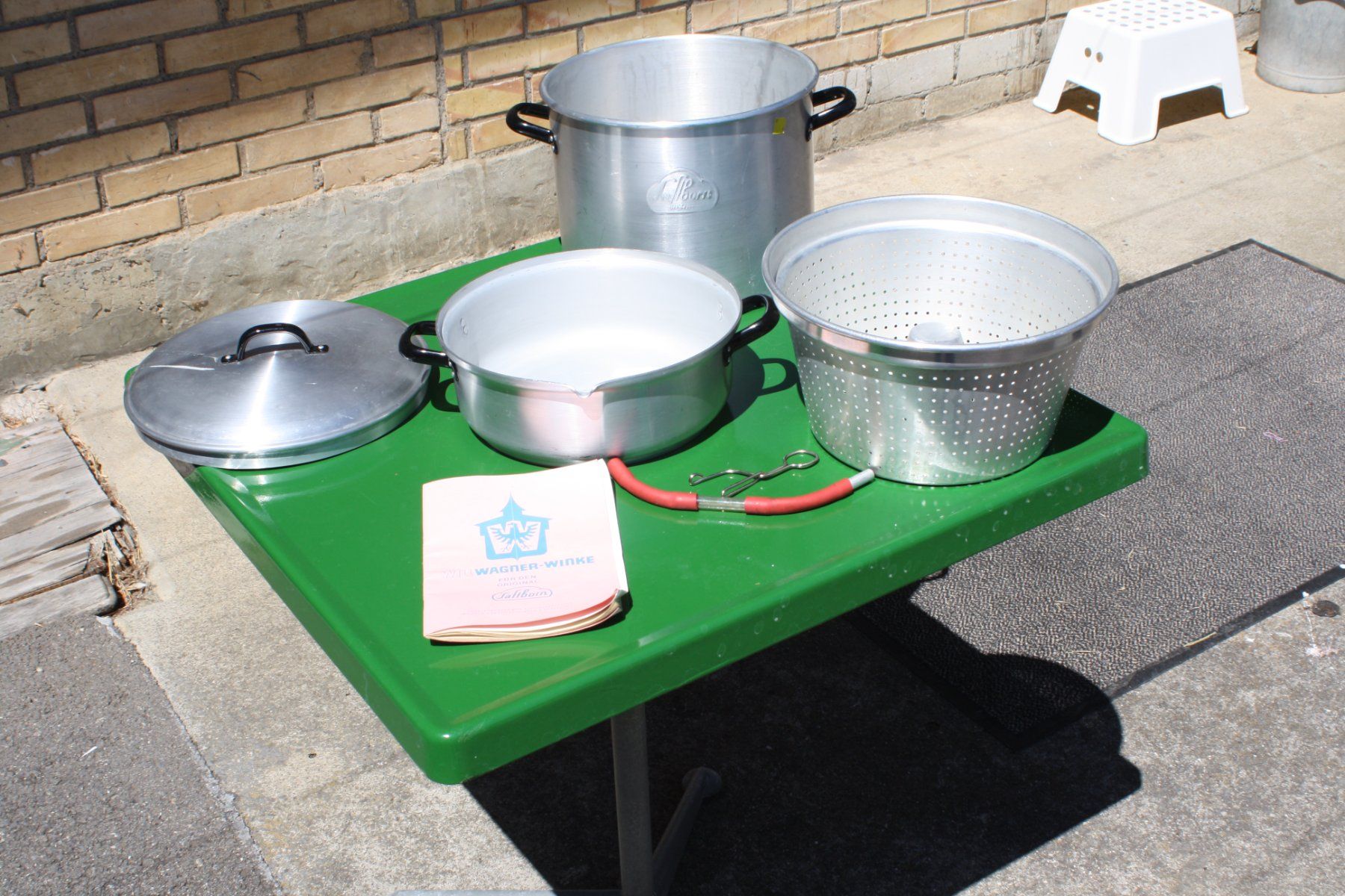 Elettrodomestici da cucina: VINTAGE ENTSAFTER SAFTBORN DAMPENTSAFTER – Usato da Wauwil venduto da Pneuedy 6