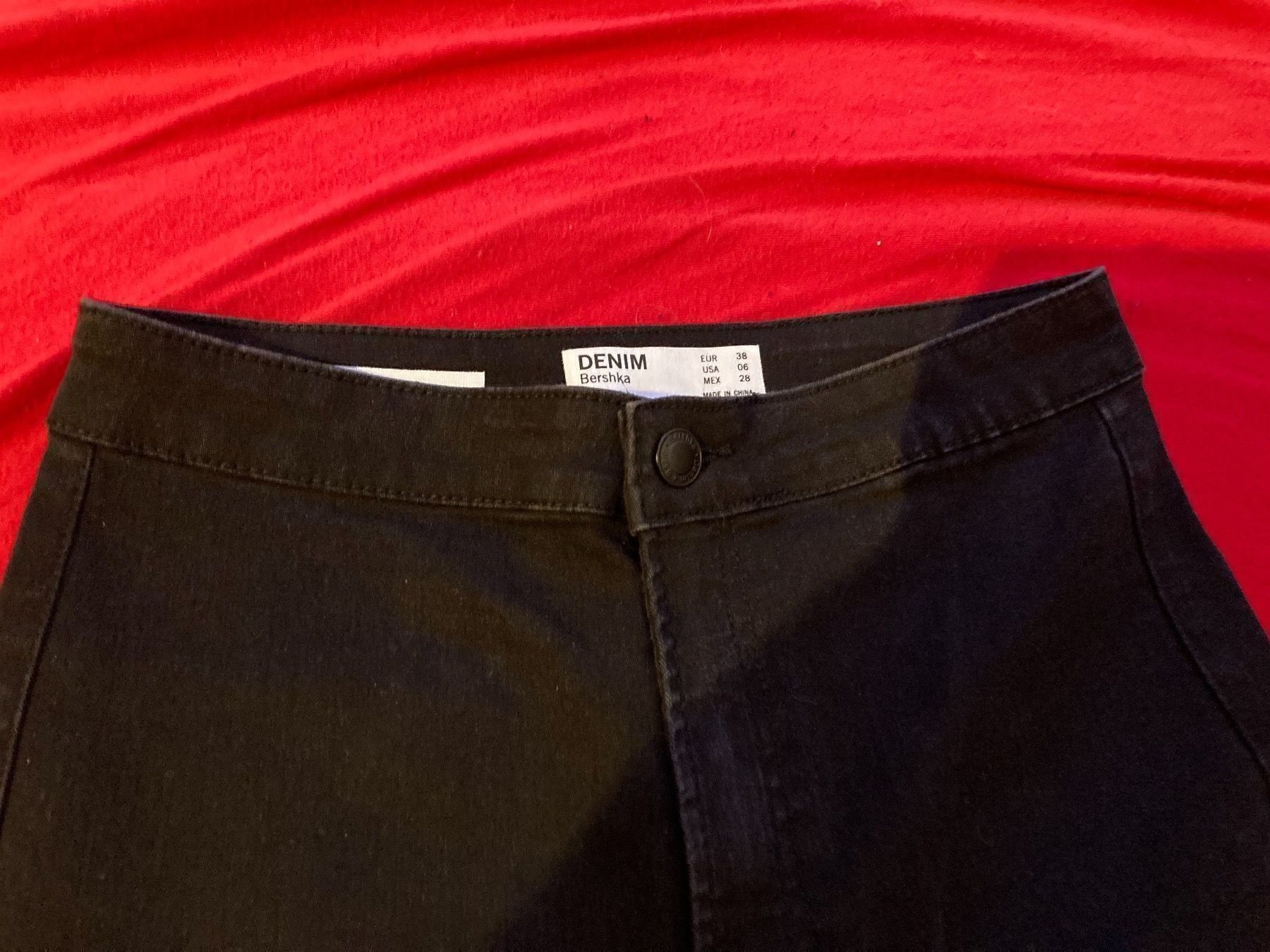 Jeans: Skinny Jeans schwarz Gr. 38 – Neu (gemäss Beschreibung) aus Thun von Vans_98 2