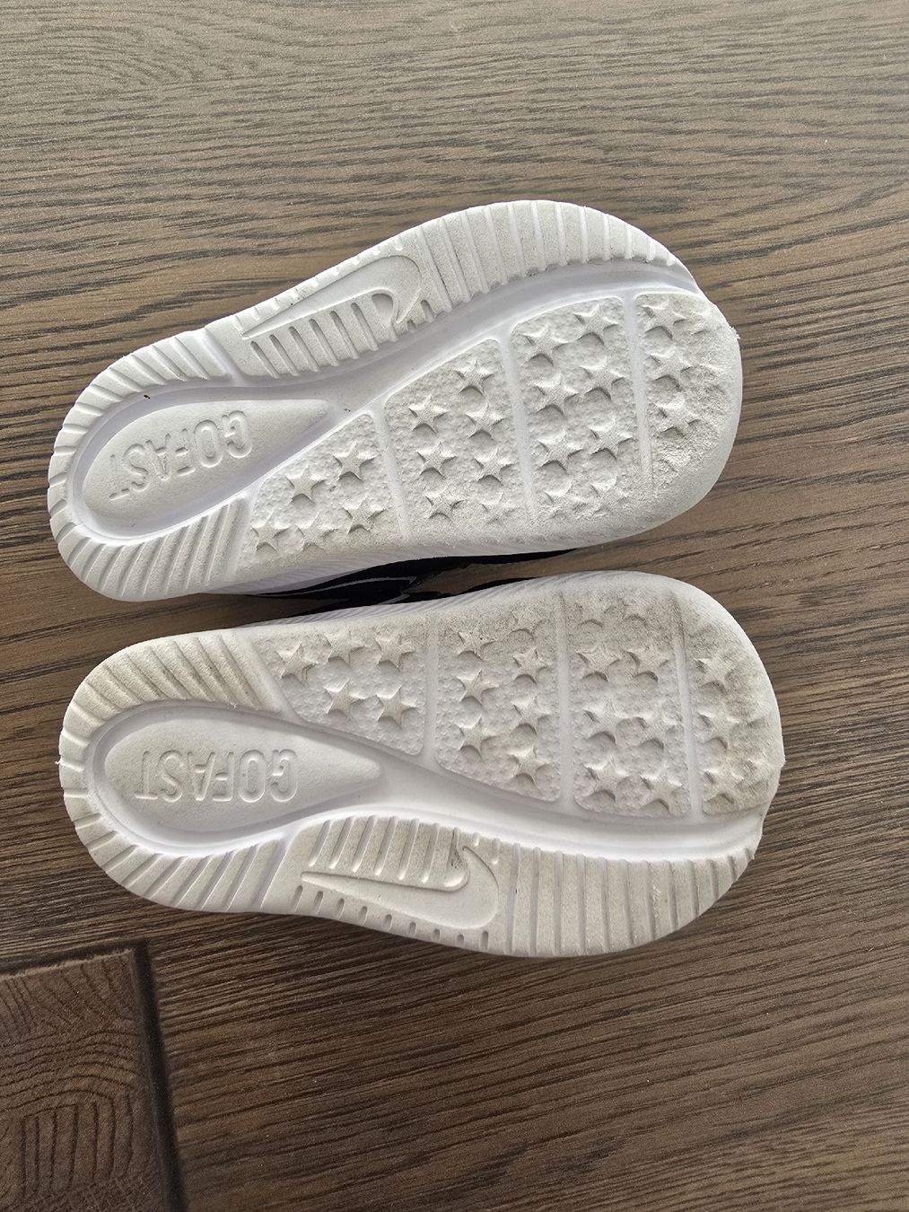 Nike Scarpe per ragazzi: Nike Star Runner Kinderschuhe, Gr. 21 – Usato da Dinhard venduto da shp_6dyb 3