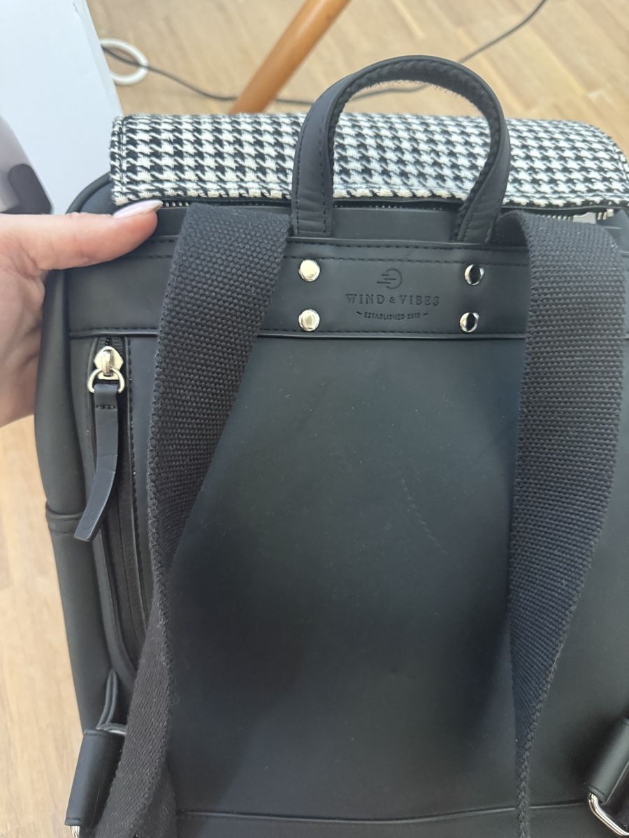 Rucksäcke: Backpack Wind & Vibes – Gebraucht aus zug von Inaar 6