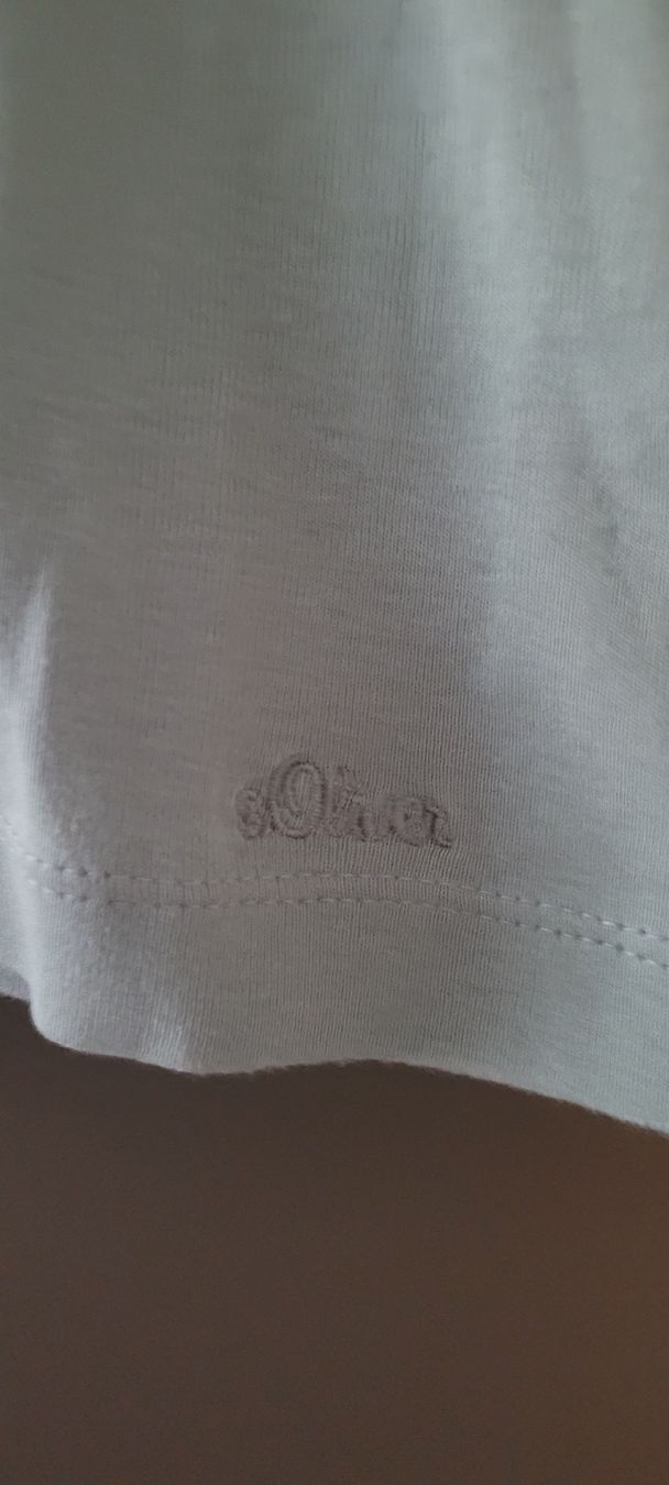 S.Oliver T-shirt: T-shirt S.Oliver vert olive, taille M/coton 100% – Nuovo (secondo la descrizione) da Vevey venduto da x_y_f 1