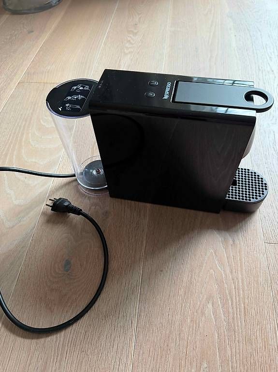 Kaffeemaschinen & Espressomaschinen: Nespresso ESSENZA Mini von Krups – Gebraucht aus Kreuzlingen von tho_jwl7 2