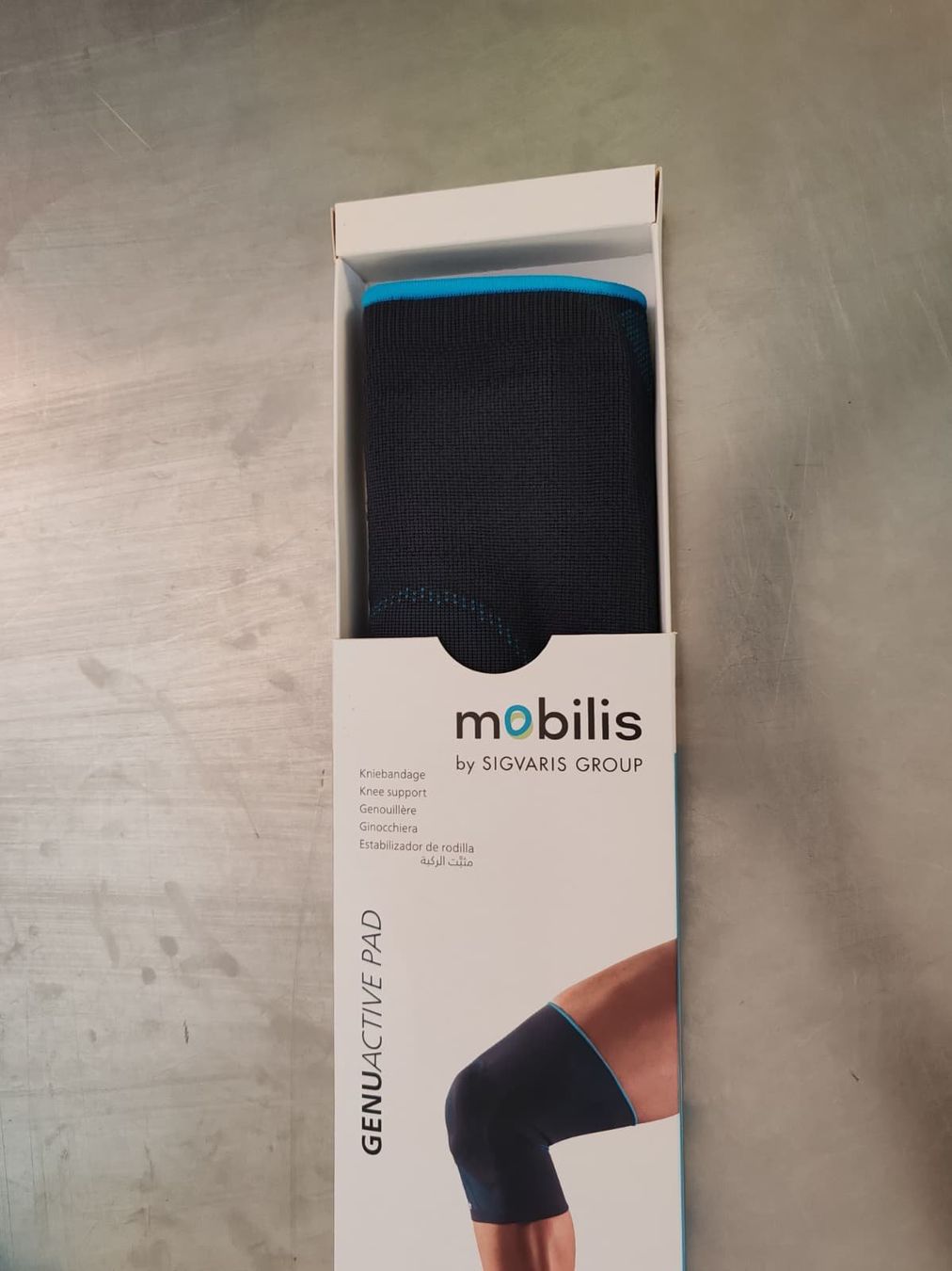 Sigvaris Attrezzature mediche: Sigvaris MOBILIS GenuActive Pad Kniebandage - M – Nuovo e nell'imballaggio originale da Bern venduto da PrettyGood 2