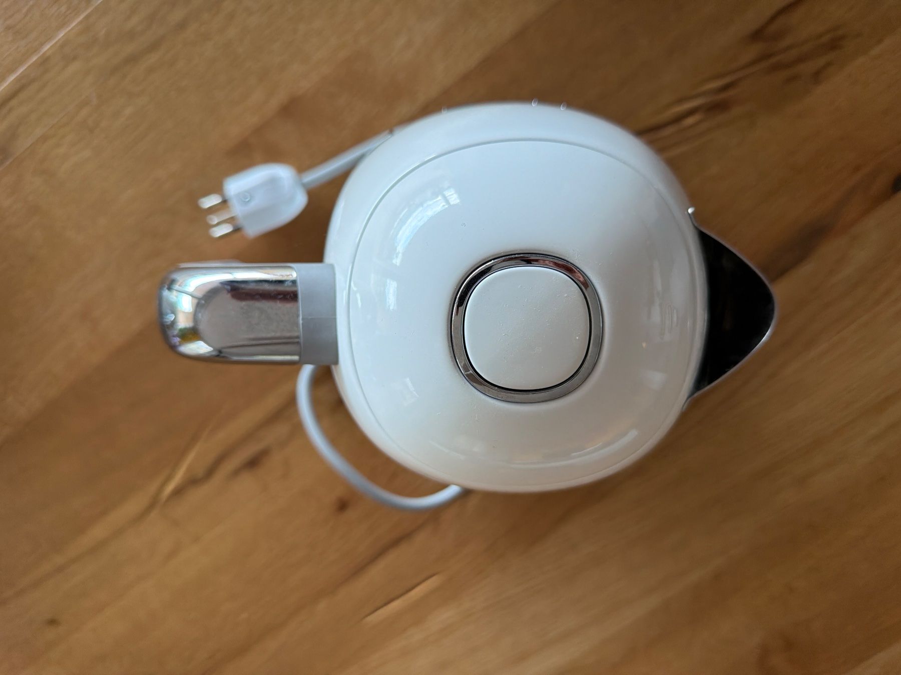 Wasserkocher: Wasserkocher SMEG 1.7L – Gebraucht aus Benken SG von Ort 1
