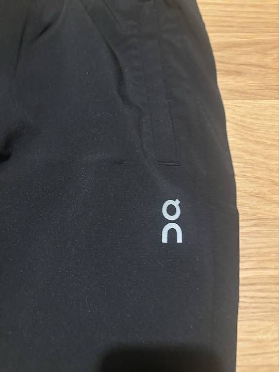 Pantaloni: ON Runners – Nuovo e nell'imballaggio originale da Kriens venduto da izz_zqs7 1