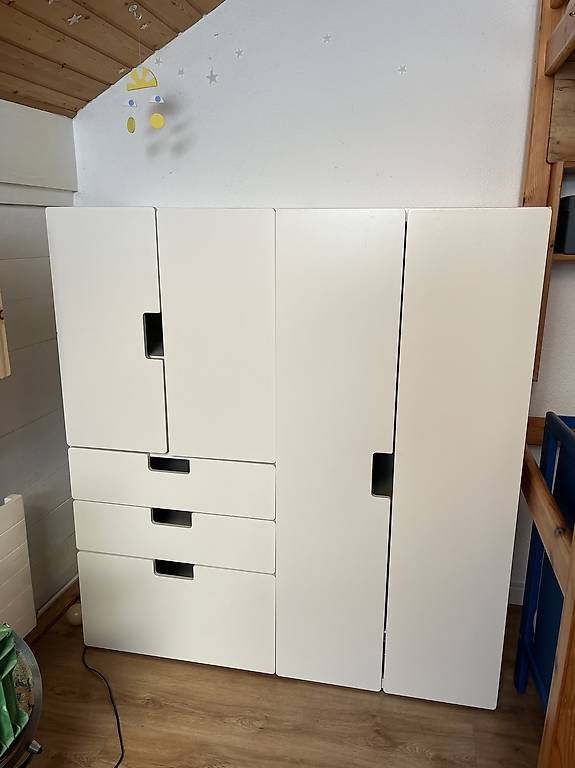 Armadi: Armoire chambre enfant – Usato da Mauraz venduto da rac_x7sg