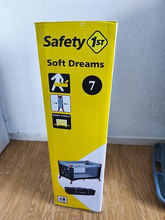 Letti: Lit parapluie de voyage  – Usato da Signy venduto da libeand