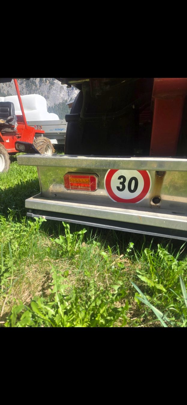 Anhänger: Lkw Anhänger Schwarzmüller – Gebraucht aus Trin von flo_sw6n 3