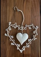 Deko Herz-Anhänger mit Kette weiss Metall Shabby Chic