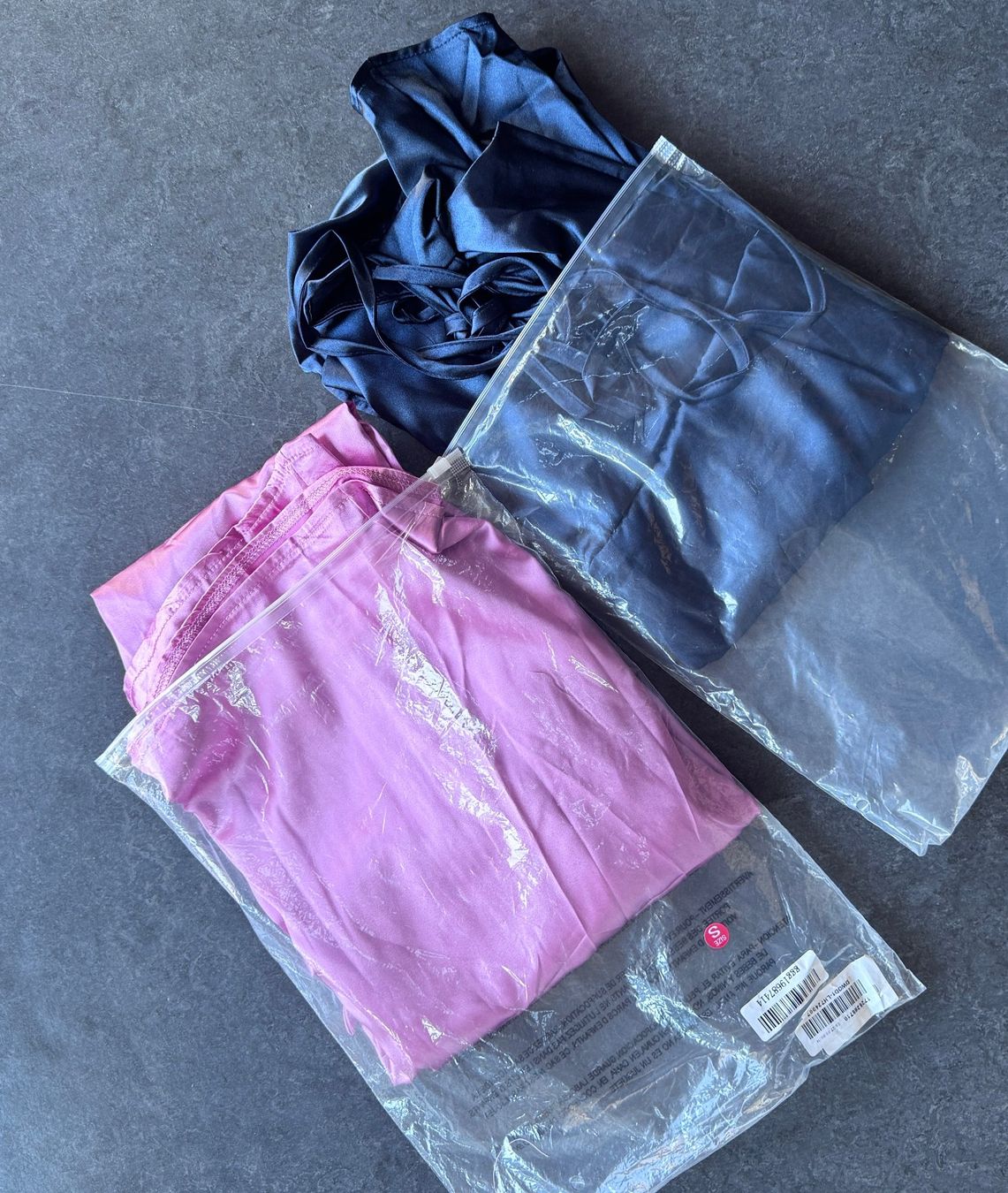 Kleider: schlichtes, langes Abendkleid, Grösse S, Dunkelblau – Gebraucht aus Baar von qsi2005 1