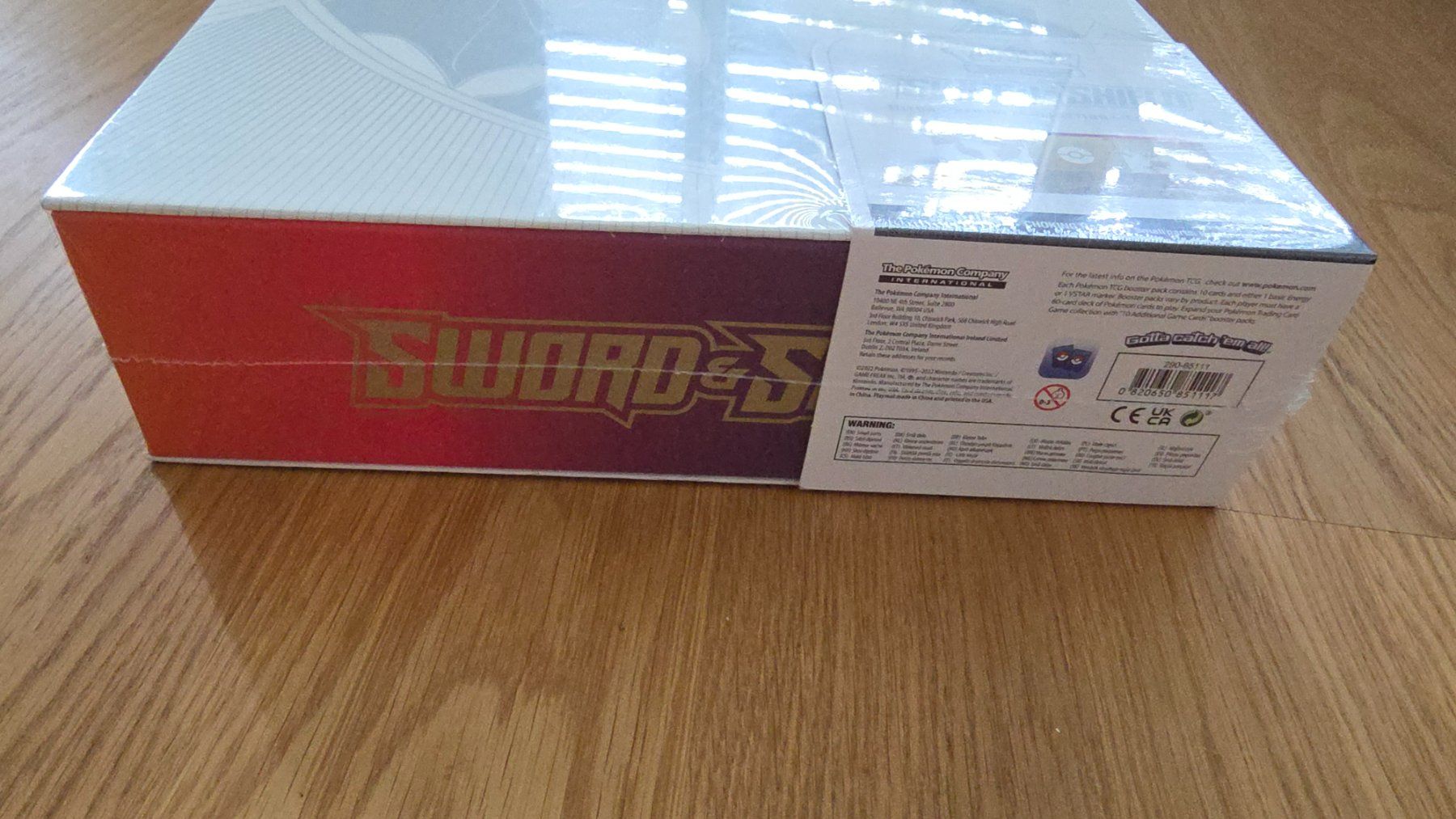 Pokémon Carte collezionabili: Sword & Shield Ultra-Premium Collection - Charizard – Nuovo e nell'imballaggio originale da Allschwil venduto da KlNGPlN 2