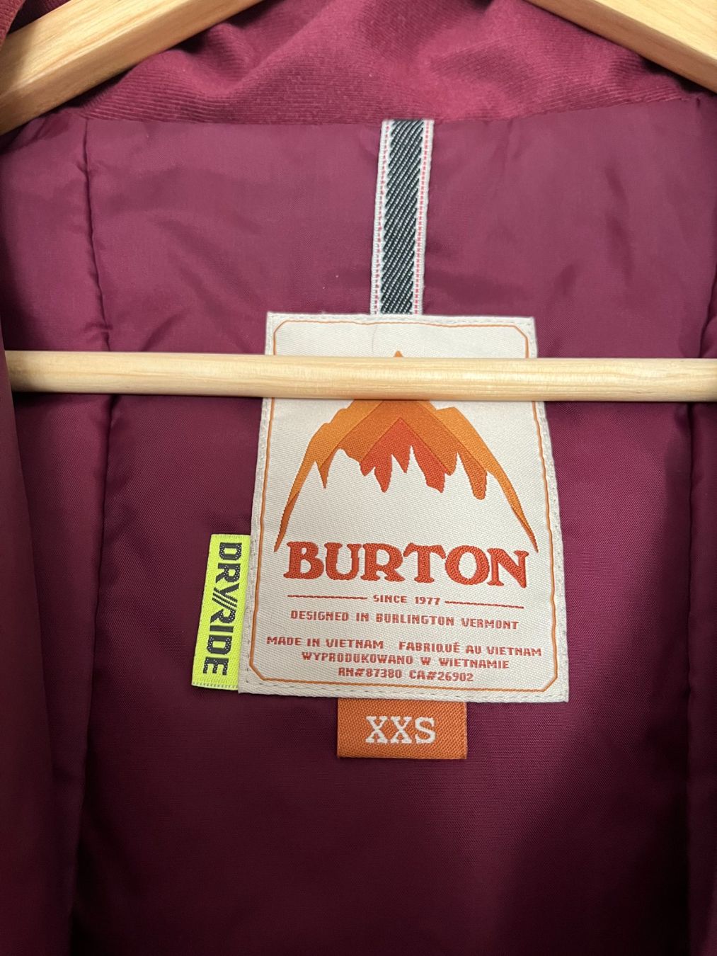 Burton Jacken: Skijacke Burton - XXS – Gebraucht aus Fällanden von iichhalt 3