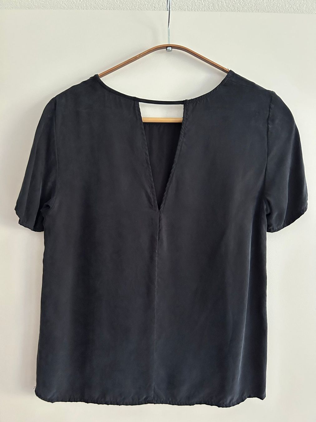 Vila Top: Haut Vila anthracite/noir, taille S – Usato da Martigny venduto da m_juli 1
