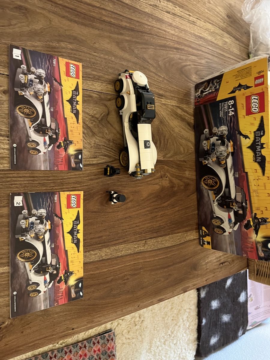 Lego Giocattoli: Lego Batman Pinguin Auto 70911 – Usato da Bern venduto da melidu