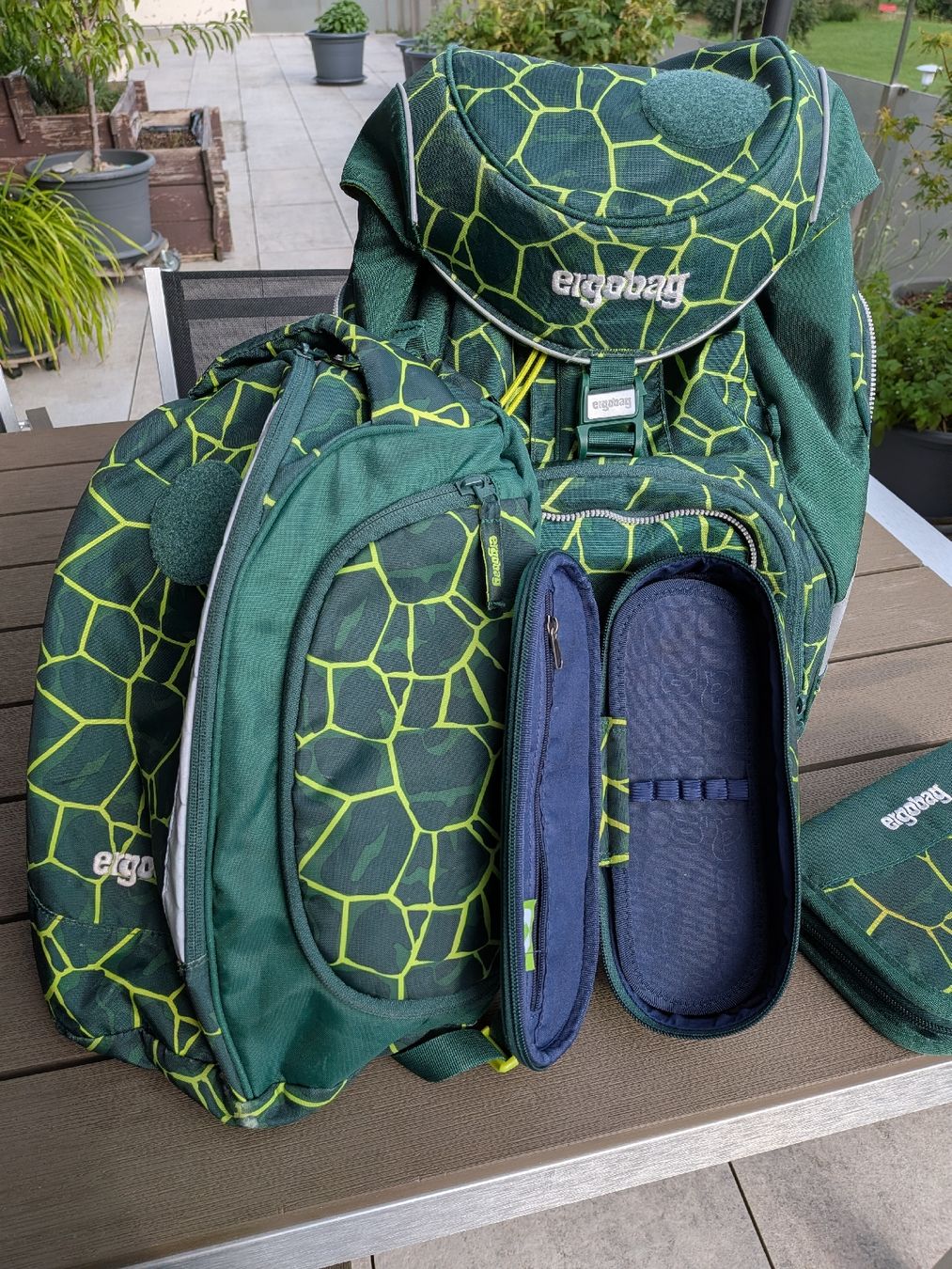 Ergobag Borse & Zaini: Ergobag Schulranzen pack Set – Usato da Gams venduto da Talpis 1