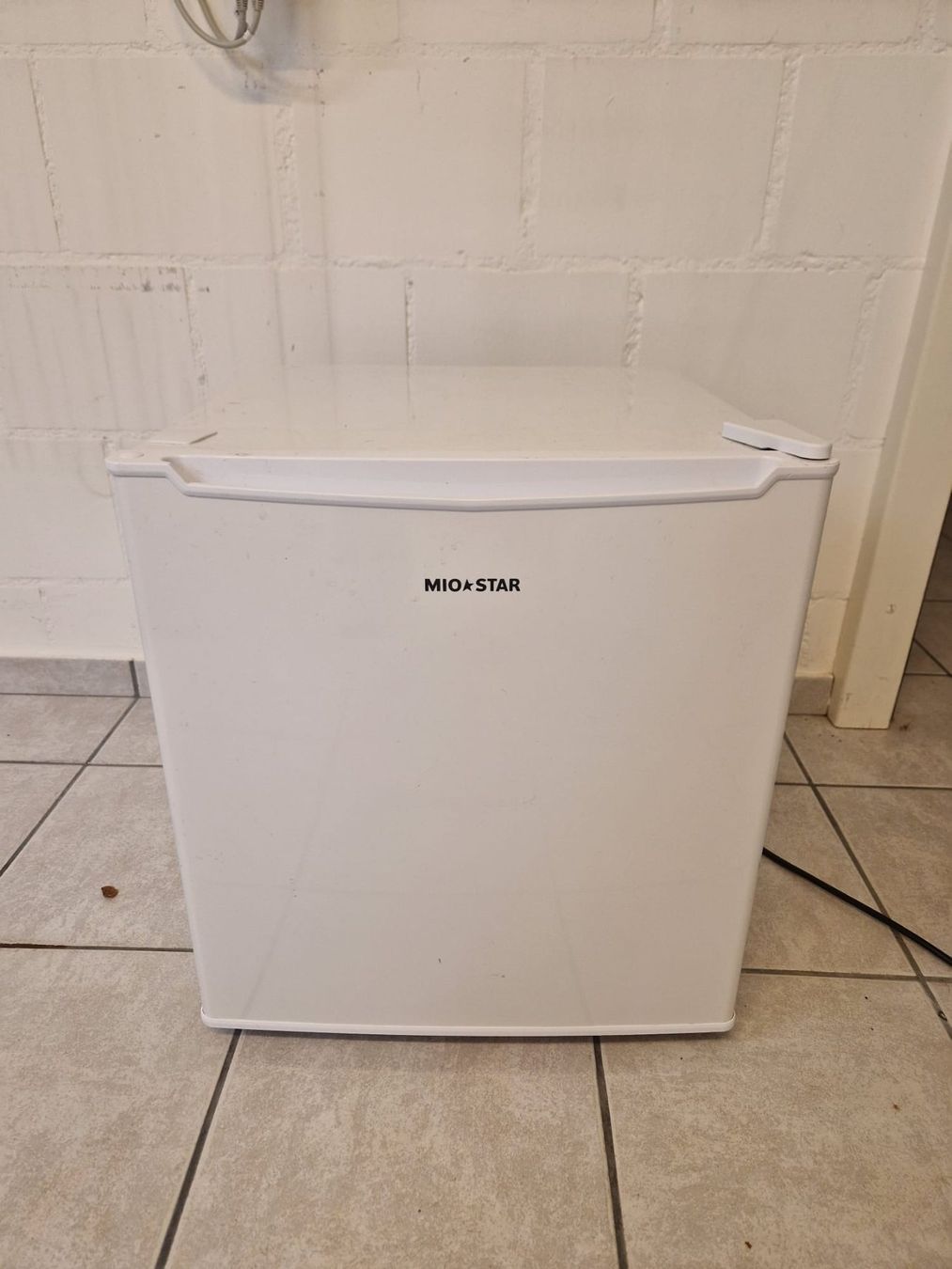 Mio Star Congelatori: Miostar Gefrierer 30L – Usato da Bettwil venduto da NSchmidli93