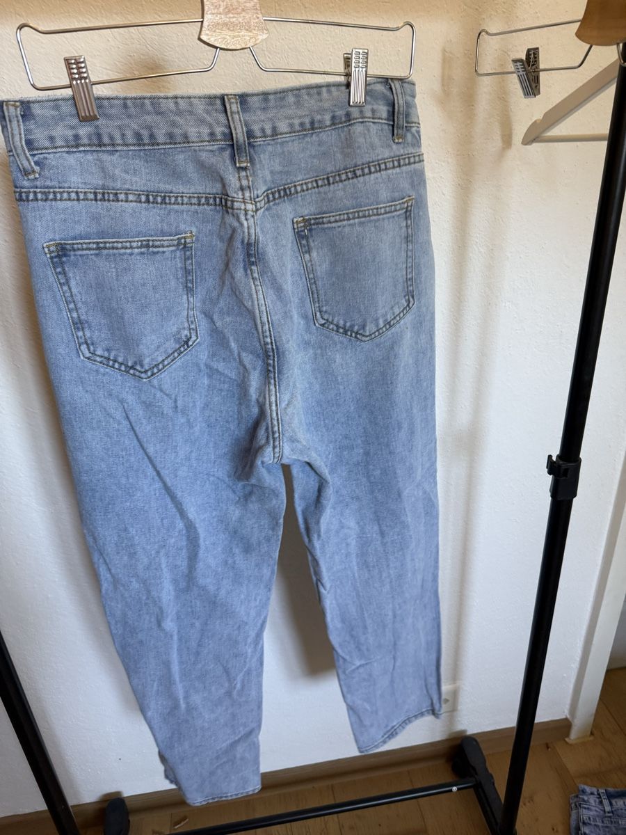 Shein Jeans: Damen Jeans Shein hellblau Grösse L  – Gebraucht aus Biberist von bierikim 1