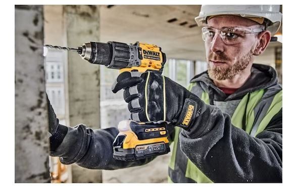 Dewalt Trapani: DeWALT 18V Akkuschrauber DCD805P2 – Nuovo e nell'imballaggio originale da Koppigen venduto da Bracher_Mail-House 2