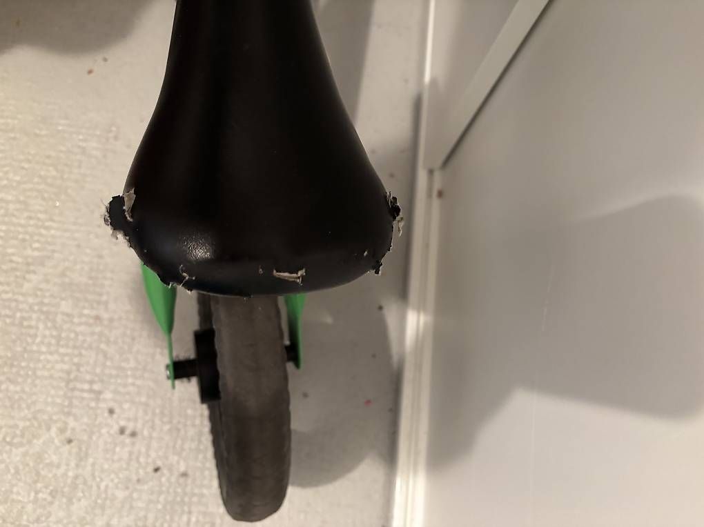 Fahrzeuge für Kinder: Chicco Laufrad Green Rocket – Gebraucht aus Zollikon von js9js9 2